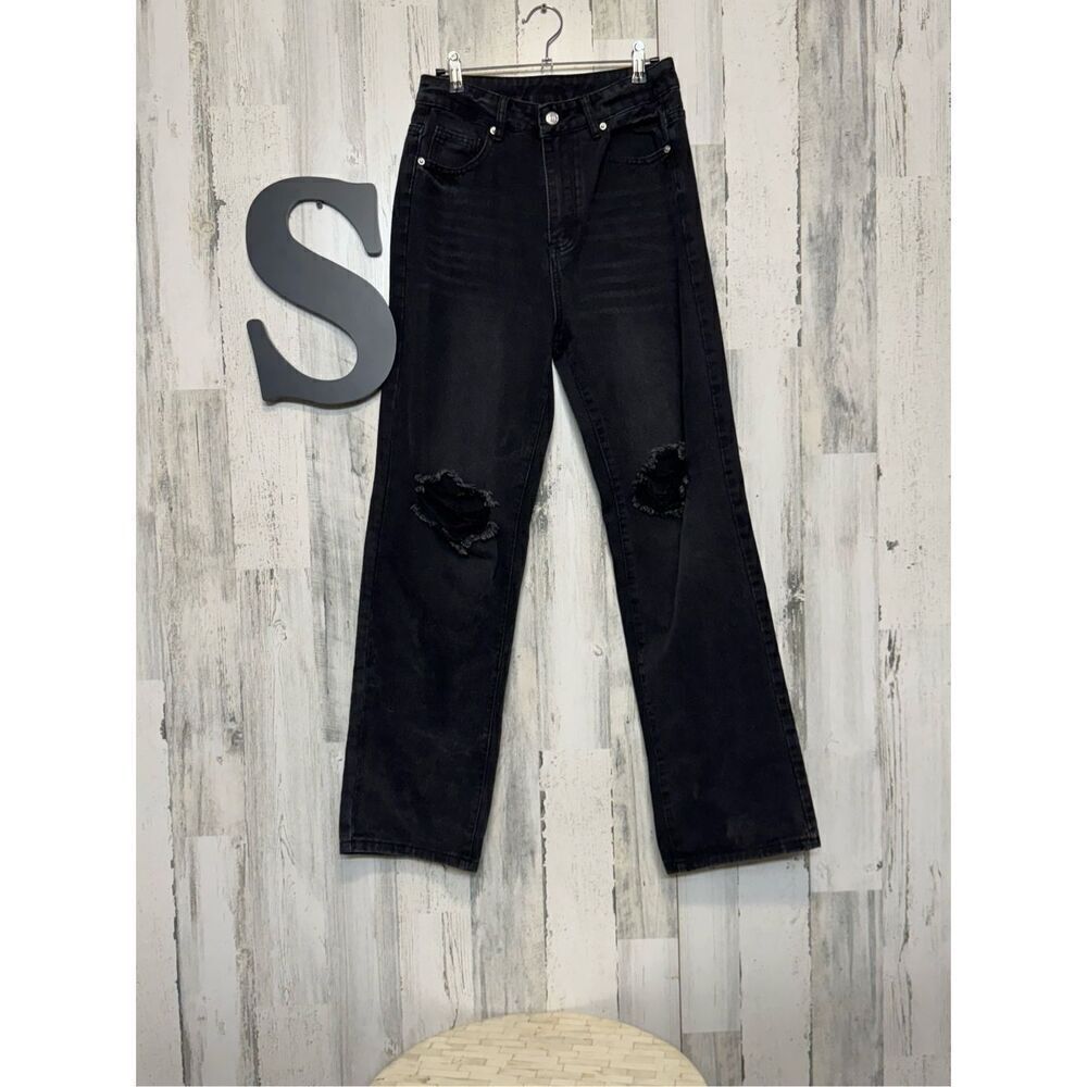 Black boyfriend jeans